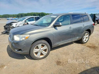 TOYOTA HIGHLANDER LIMITED