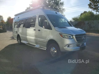 MERCEDES-BENZ SPRINTER 3500