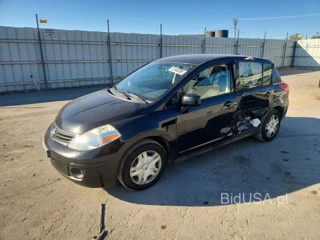 NISSAN VERSA 1.8 S