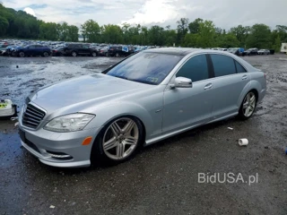 MERCEDES-BENZ S 550 4MATIC