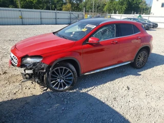 MERCEDES-BENZ GLA 250 4MATIC