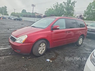 KIA SEDONA LX
