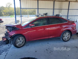 FORD FOCUS TITANIUM