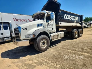 MACK GRANITE