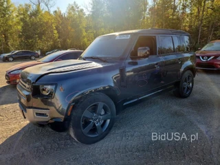 LAND ROVER DEFENDER 110 X-DYNAMIC HSE