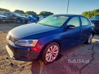 VOLKSWAGEN JETTA SE