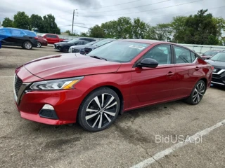 NISSAN ALTIMA SR