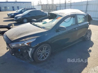 KIA FORTE GT LINE