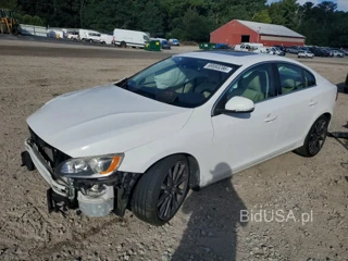 VOLVO S60 T6