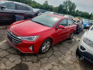 HYUNDAI ELANTRA SEL
