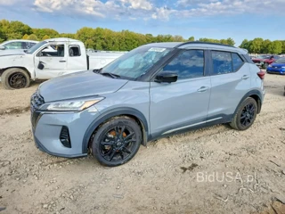 NISSAN KICKS SR