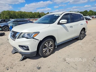 NISSAN PATHFINDER SV