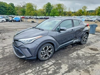 TOYOTA C-HR XLE