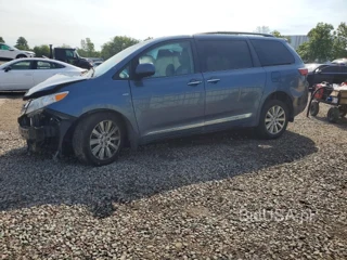 TOYOTA SIENNA XLE 7-PASSENGER