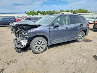 SUBARU FORESTER PREMIUM