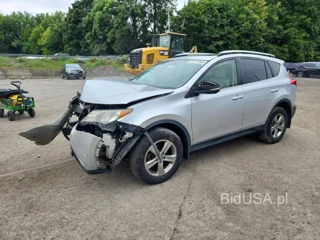 TOYOTA RAV4 XLE
