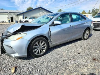 TOYOTA CAMRY XLE
