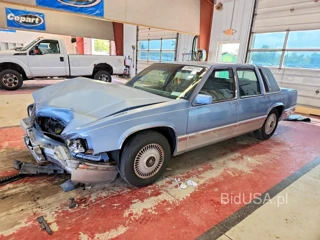 CADILLAC DEVILLE