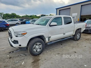 TOYOTA TACOMA SR V6