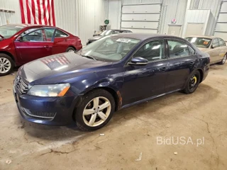 VOLKSWAGEN PASSAT S