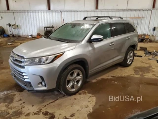 TOYOTA HIGHLANDER LIMITED
