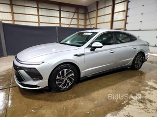 HYUNDAI SONATA HYBRID BLUE