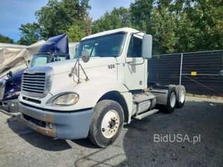 FREIGHTLINER CONVENTIONAL COLUMBIA