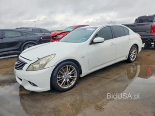INFINITI G37 SEDAN JOURNEY
