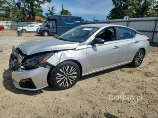 NISSAN ALTIMA SV