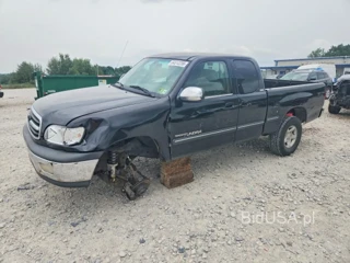 TOYOTA TUNDRA SR5