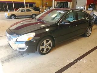 VOLVO S60 T5