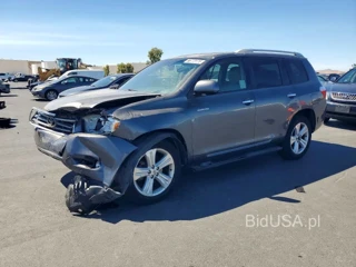 TOYOTA HIGHLANDER LIMITED