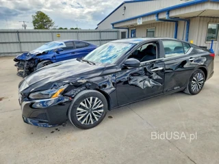 NISSAN ALTIMA SV