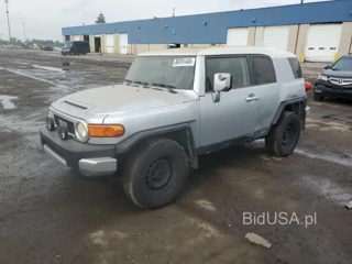 TOYOTA FJ CRUISER BASE
