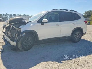 SUBARU FORESTER PREMIUM