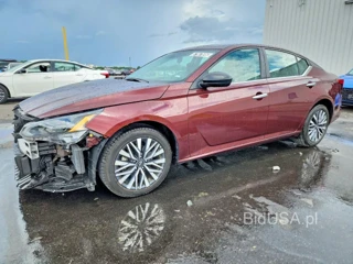 NISSAN ALTIMA SV