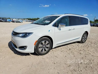 CHRYSLER PACIFICA HYBRID LIMITED