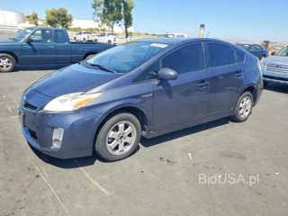 TOYOTA PRIUS IV