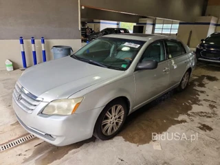 TOYOTA AVALON LIMITED