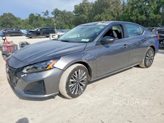 NISSAN ALTIMA SV