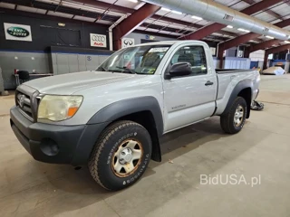 TOYOTA TACOMA BASE