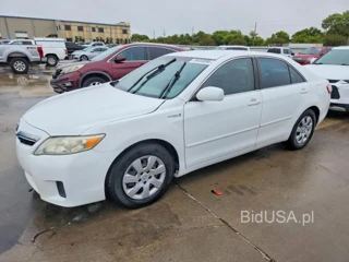 TOYOTA CAMRY HYBRID