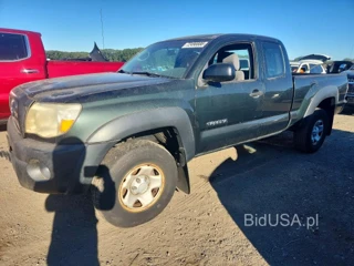 TOYOTA TACOMA ACCESS CAB