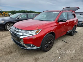 MITSUBISHI OUTLANDER SE
