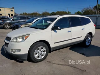 CHEVROLET TRAVERSE LS