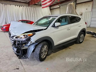 HYUNDAI TUCSON SE