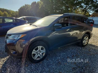TOYOTA RAV4 LE