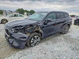 TOYOTA HIGHLANDER XLE