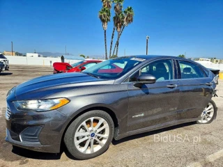 FORD FUSION SE HYBRID