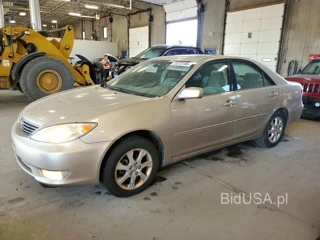 TOYOTA CAMRY XLE